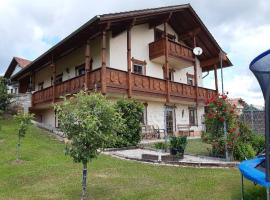 Ferienwohnung Haus am Berg, vacation rental in Innernzell