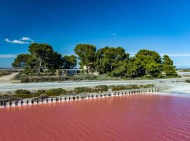 Cabane ELECTRE Aigues-Mortes: Aigues-Mortes şehrinde bir plaj oteli