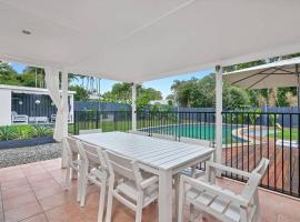 Endeavour Holiday House Clifton Beach, ξενοδοχείο σε Clifton Beach