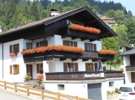 Haus Straif, hotel di Brixen im Thale