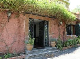 villa leucatia, hotel en Sant’Agata Li Battiati 