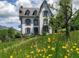 La Maison Normande, hotell sihtkohas Saint-Cirgues-de-Jordanne