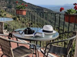 “Sa Scala” Bed&Terrace, homestay in Baunei