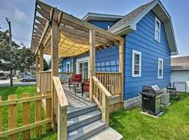 Anias Retreat with Deck Walk to Lake Michigan!