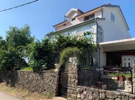 Vila Alexandria, hotel v destinaci Markovići