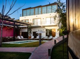 Casa de la Ballena，沙由利達的有熱水按摩池的飯店