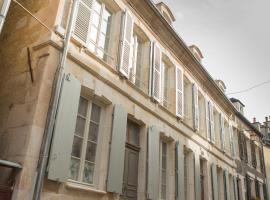 La Maison du Haut, holiday home in Tonnerre