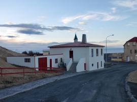 Guesthouse Tilraun, hotel near Manafoss, Blönduós