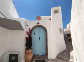 Casanova's house, hotel in Emporio Santorini