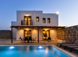 Cato Agro 1, Seafront Villa with Private Pool, hotel near Karpathos Airport - AOK, 