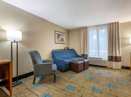 Comfort Suites near MCAS Beaufort、ビューフォートのホテル