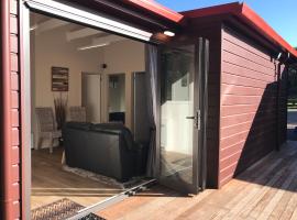 Casa Riveria, hotel v destinaci Pauatahanui