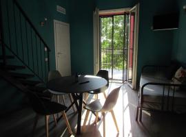 Sala dell Estate Guest House, serviced apartment in Secchia