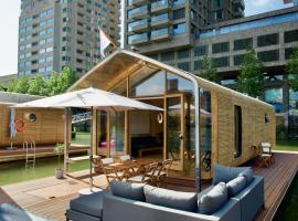 Wikkelboat Nr4 at Floating Rotterdam Rijnhaven, villa i Rotterdam