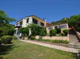 Ritual Greece Appartement 1, hotel with parking in Kipseli