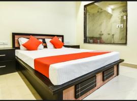 Silver Key Suites, hotell i Nagpur