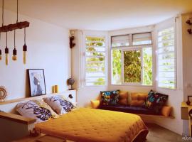 Studio Hévéa, expérience de standing à la marina