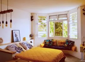 Studio Hévéa, expérience de standing à la marina