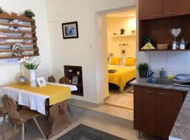Milla Apartman, hotel con campo de golf en Szentendre