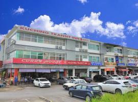 Kuching Transit Inn, hotel cerca de Aeropuerto de Kuching - KCH, 