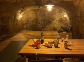 Jeskyne Janska, Hotel in Janská