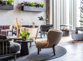 Peak 12 Hotel, hotel i Viborg