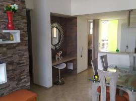 Excelente apartamento en villeta cundinamarca, hotel i Villeta