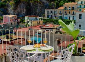 Cetara Costa d'Amalfi Residence, hotelli kohteessa Cetara