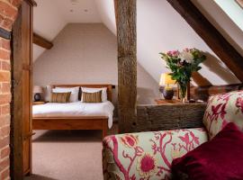 Broom Hall Inn, guest house in Stratford-upon-Avon