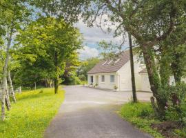 Cottage 382 - Recess, hotel with parking in Ballynahinch