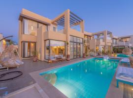 La Casa de Playa Tawila on Island 4BR Private with Heated Pool, khách sạn ở Hurghada