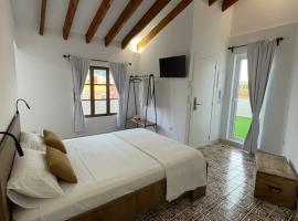 Mi Villa Apartamentos Dénia Centro, מלון בדניה