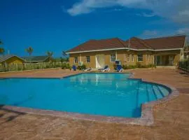 J Ochi ApartHotel
