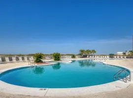 Plantation East 2205