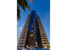 HY BEACH FLATS - INTERNATIONAL