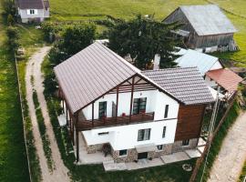 Pensiunea agro-turistica Maris, hotel din Bogdăneşti