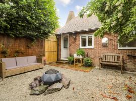 Ditsys Den, cottage in Tonbridge