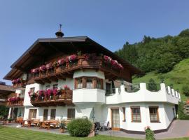 Landhaus Gruber Sommer: Sankt Johann im Pongau şehrinde bir kayak merkezi