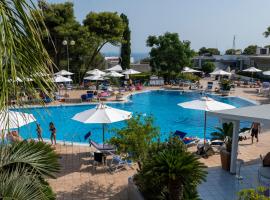 Viesnīca Hotel Santa Lucia pilsētā Santa Čezareja Terme