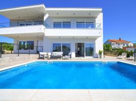 Apartment Timmy, hôtel à Kornić