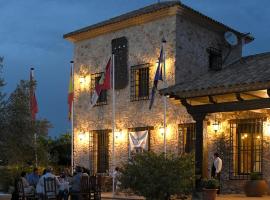 Hotel Rural La Moragona: Vara de Rey'de bir otel