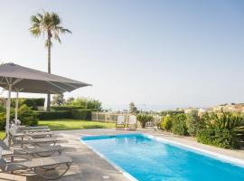 Malena Villa, beach retreat, By ThinkVilla, hotell sihtkohas Sfakaki
