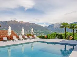 Apartment Residence Miralago - Utoring Apt-A10 by Interhome