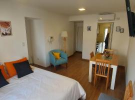 Monoambiente Bahía Blanca, hotel in Bahía Blanca