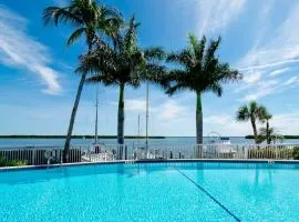 Harbor Villa Club 206