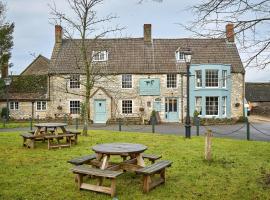 The Horse And Groom Inn, hôtel à Charlton