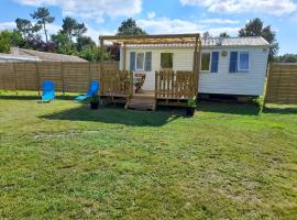 mobil-home sur terrain privatif jean-mi et flo, hotel i Vendays-Montalivet