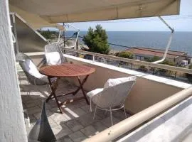 Super view seafront apartment