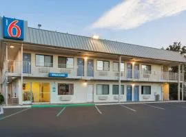 Motel 6-Woodland, CA Sacramento Airport