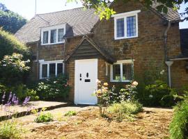 Spring Cottage, pet-friendly hotel in Banbury